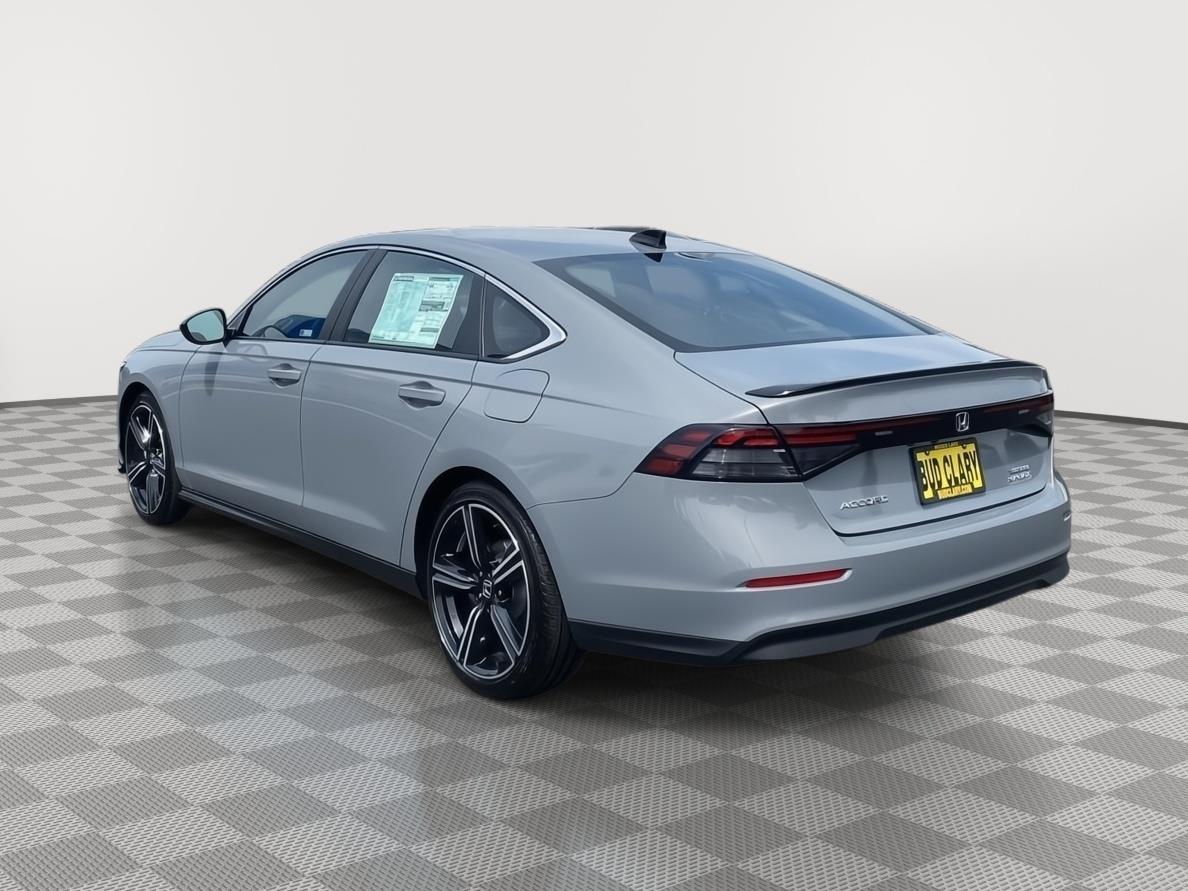 2025 Honda Accord Hybrid Sport photo 3