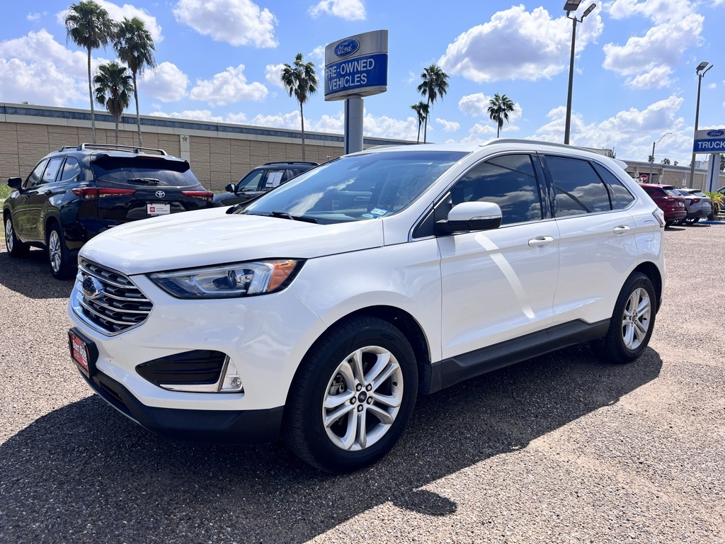 2020 Ford Edge SEL photo 3
