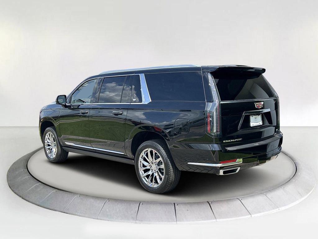 2025 Cadillac Escalade ESV Premium Luxury photo 3