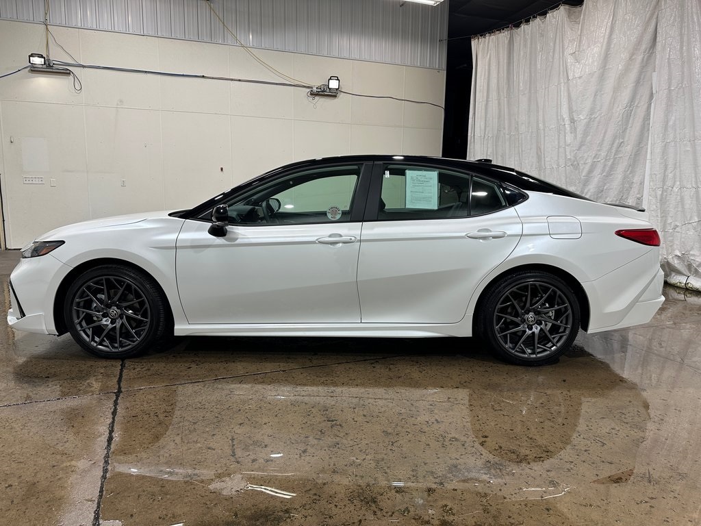 2025 Toyota Camry XSE photo 8