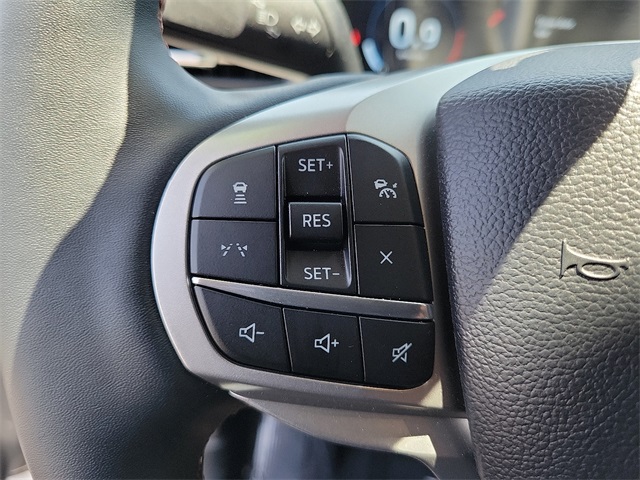 2025 Ford Explorer photo 5