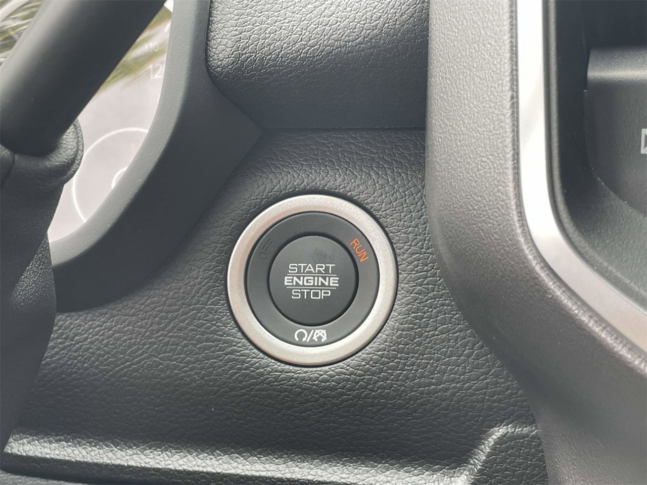 2026 Ram 2500 Big Horn photo 16