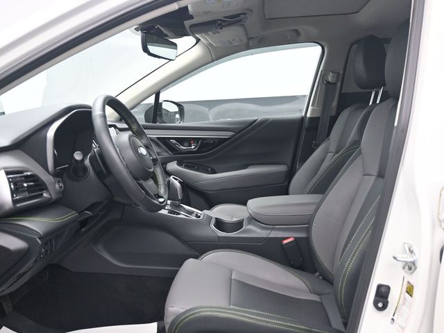 2025 Subaru Outback Onyx Edition photo 3