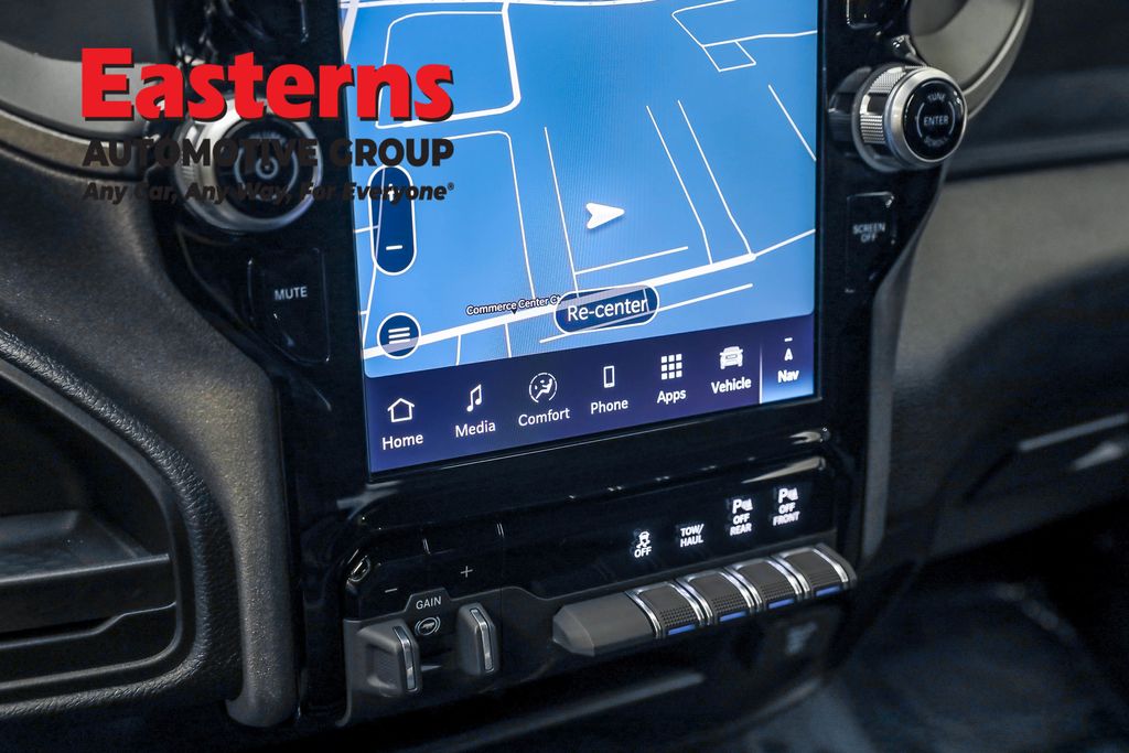 2025 Ram 2500 Tradesman photo 17