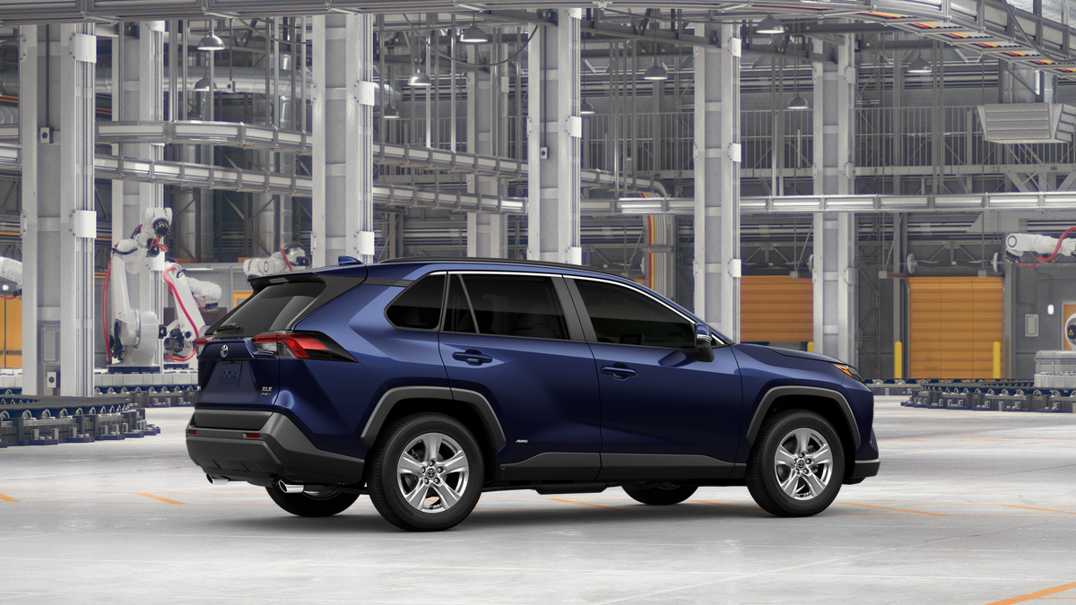 2025 Toyota RAV4 Hybrid XLE photo 10