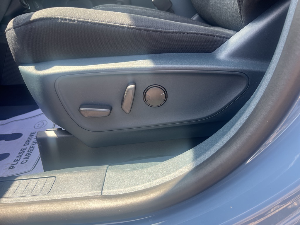 2025 Ford Maverick XLT photo 19