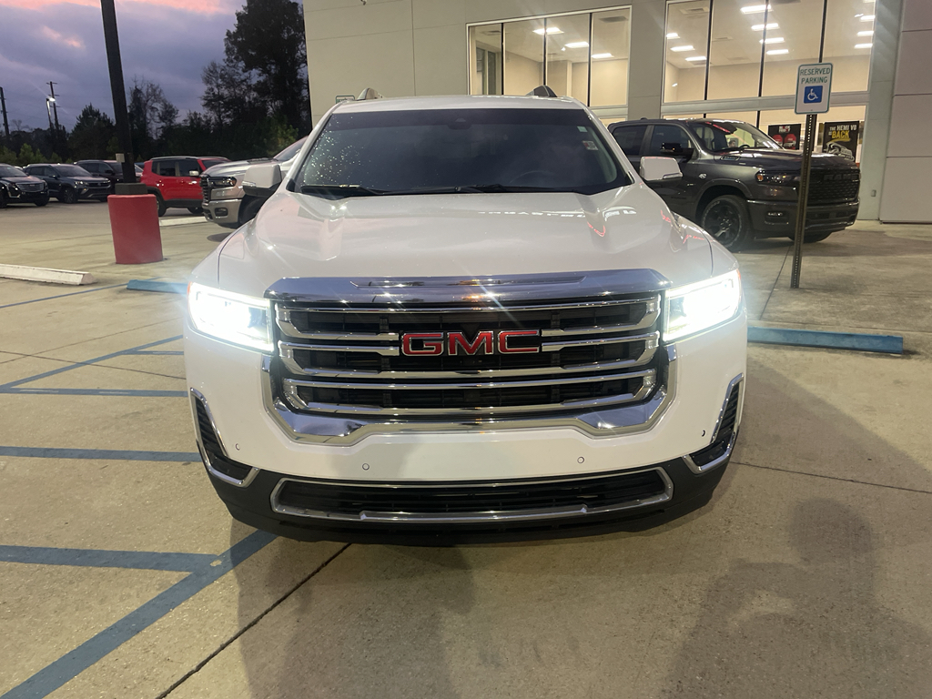 2022 Gmc Acadia SLE photo 2