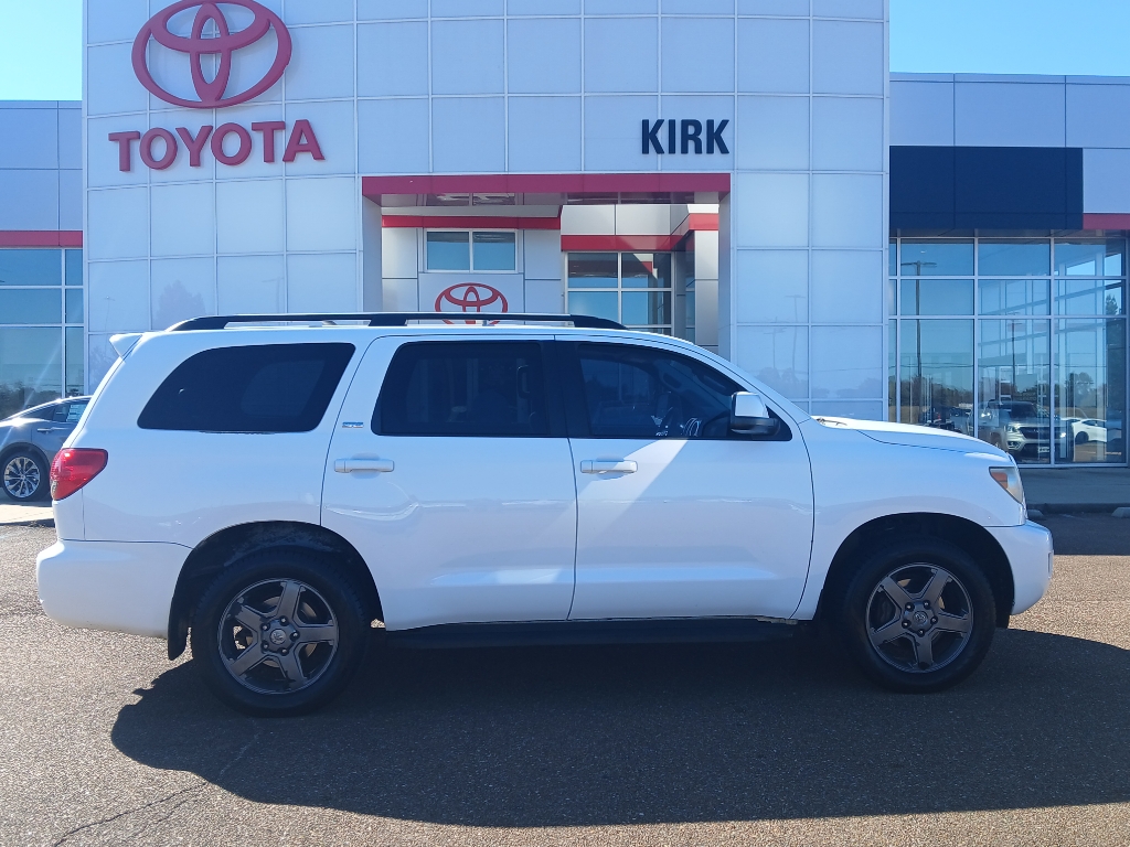 2016 Toyota Sequoia