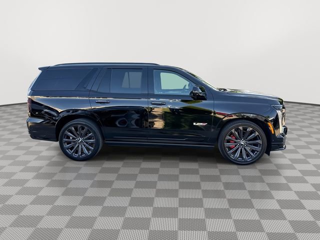 2025 Cadillac Escalade V-Series photo 9