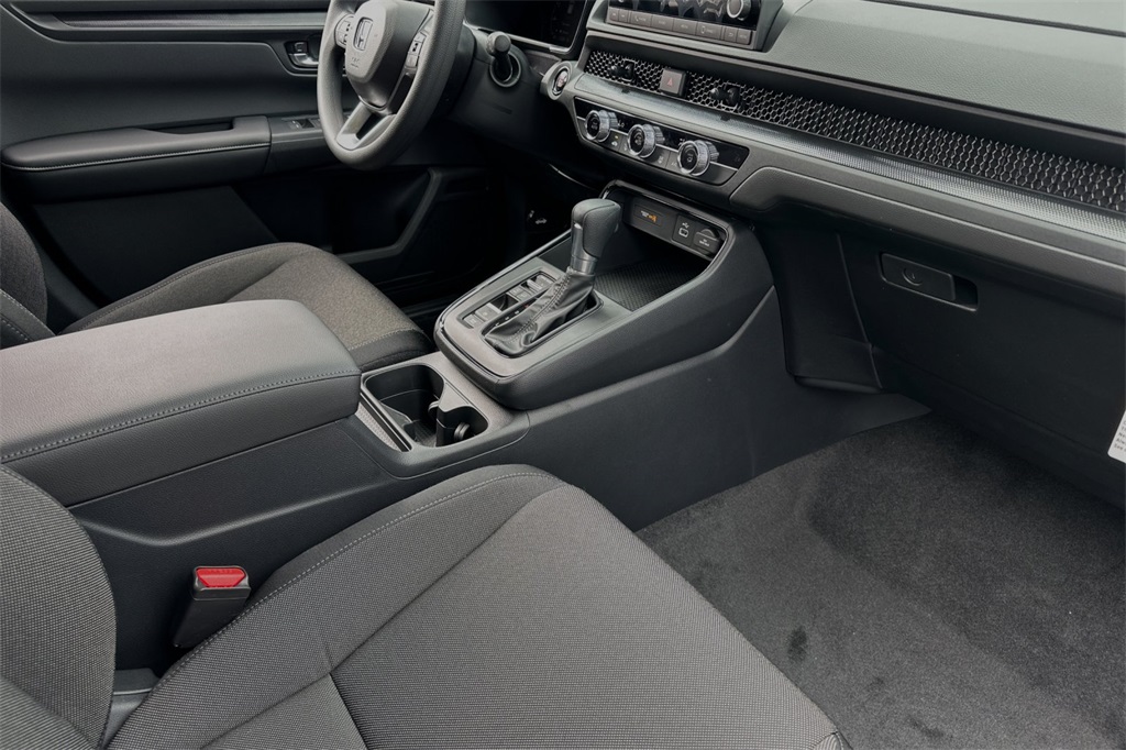 2025 Honda CR-V LX photo 14