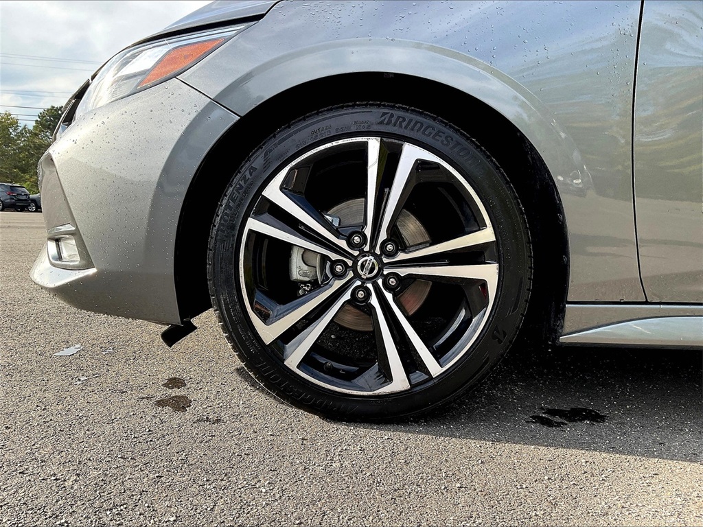 2022 Nissan Sentra SR photo 21
