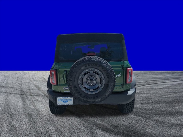 2025 Ford Bronco Outer Banks photo 3