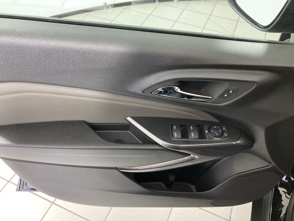 2025 Chevrolet Trax ACTIV photo 4