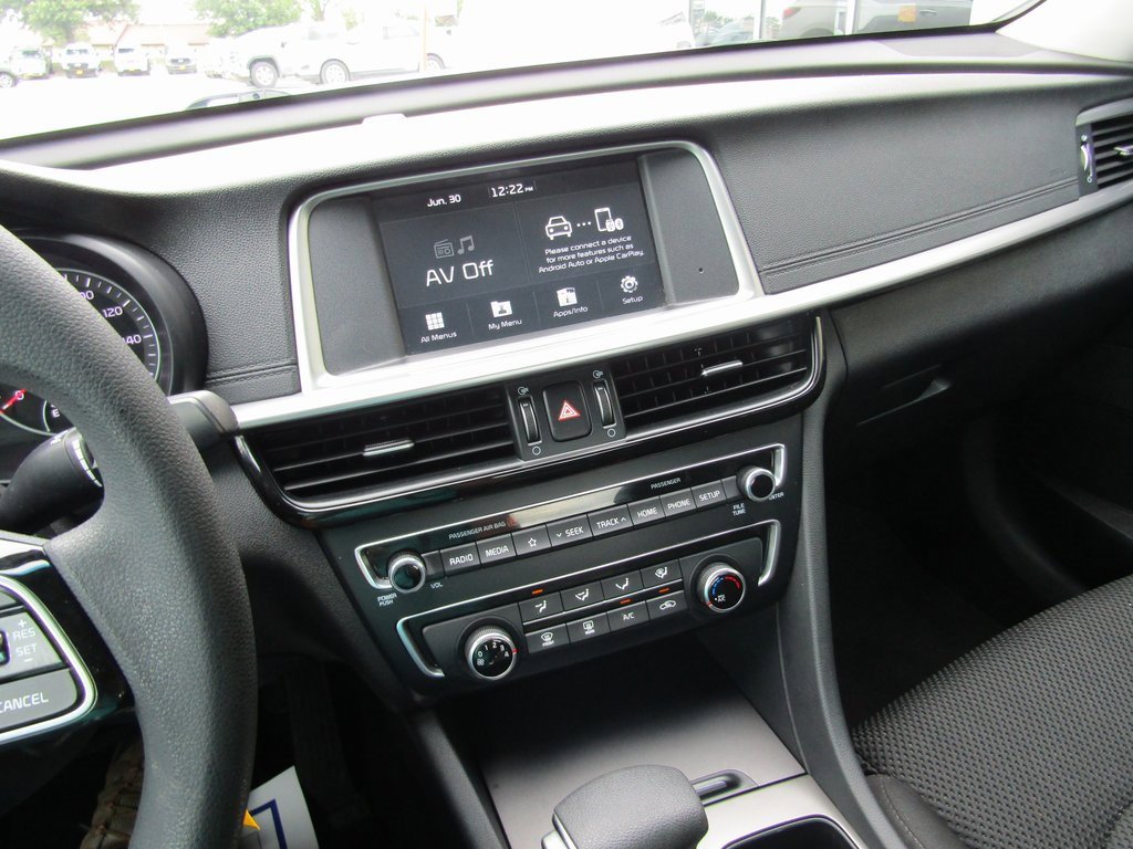 2019 Kia Optima LX photo 8