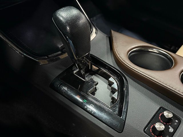 2015 Toyota Avalon XLE photo 19