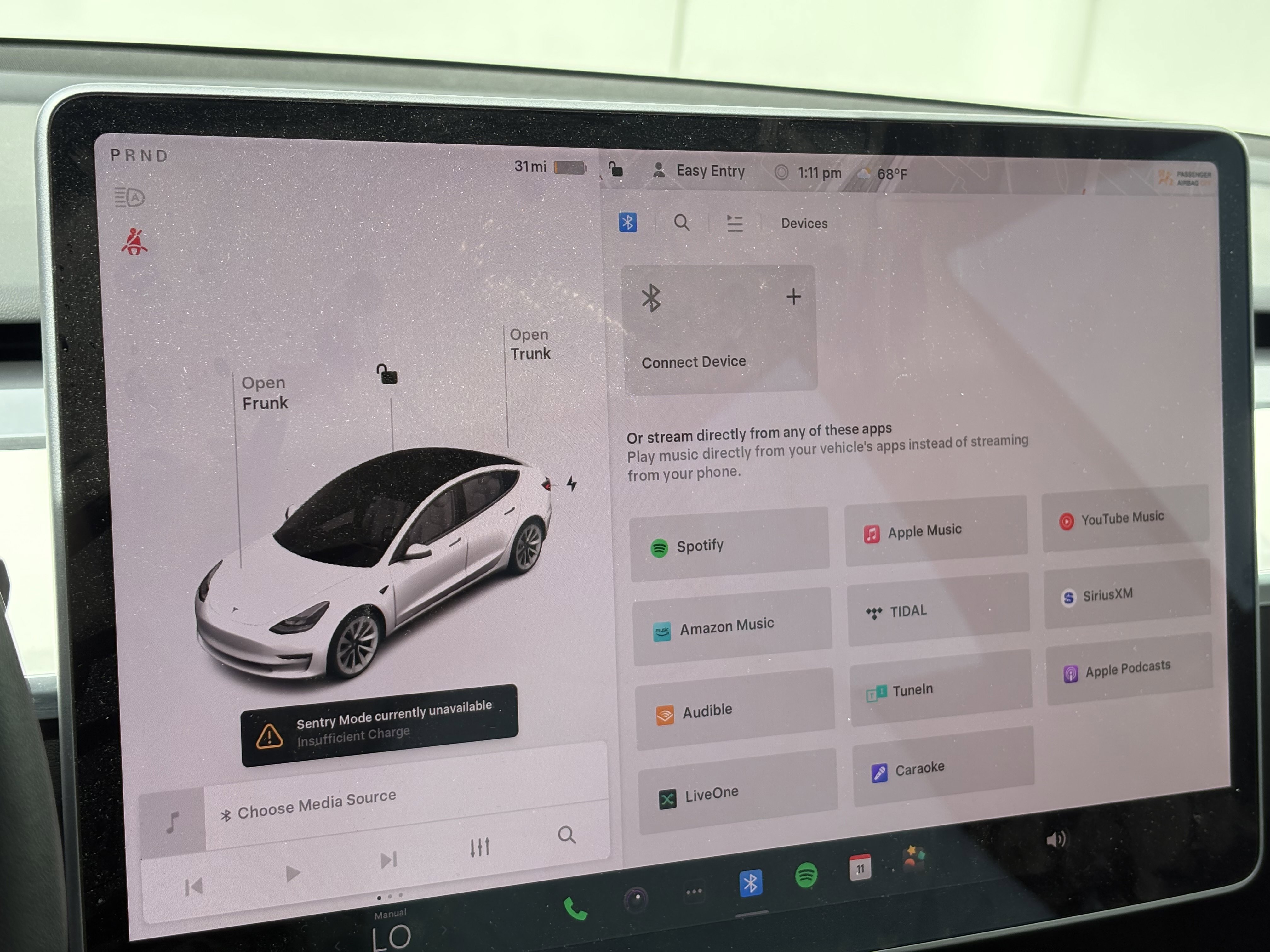 2021 Tesla Model 3 Standard Range Plus photo 15