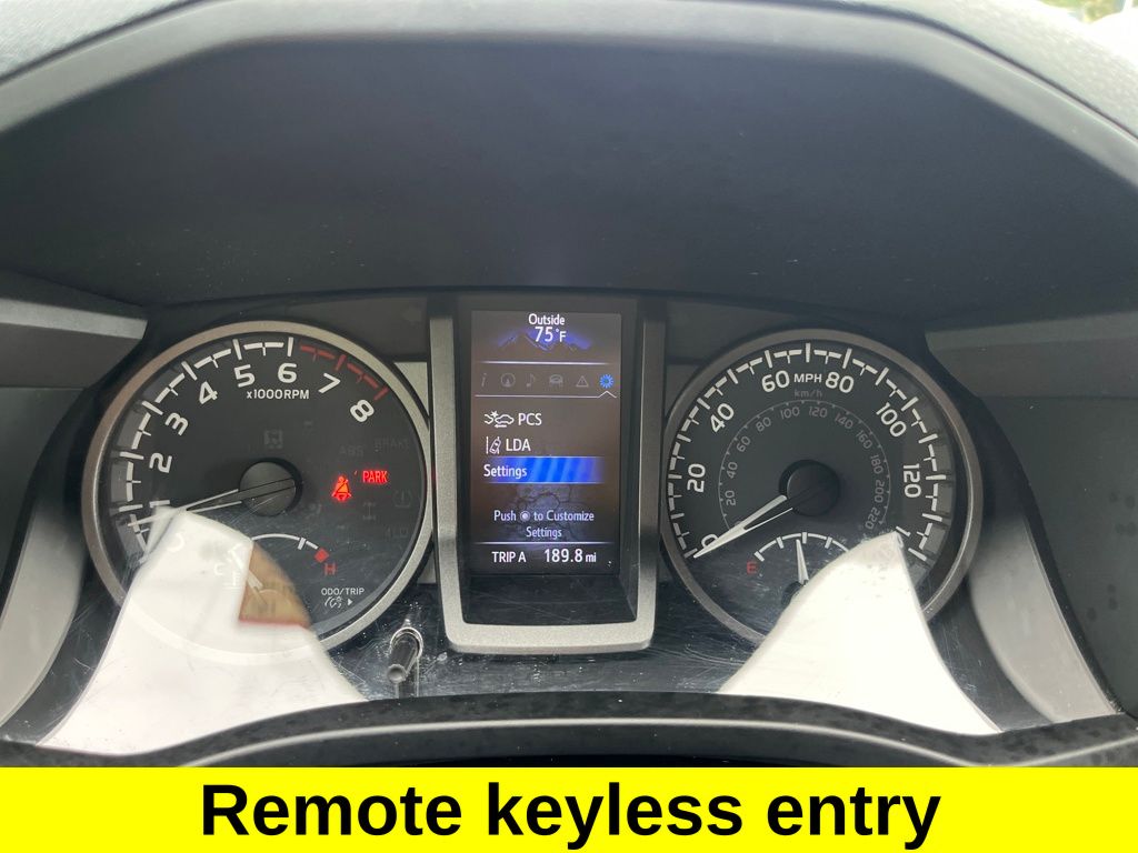 2021 Toyota Tacoma SR photo 15
