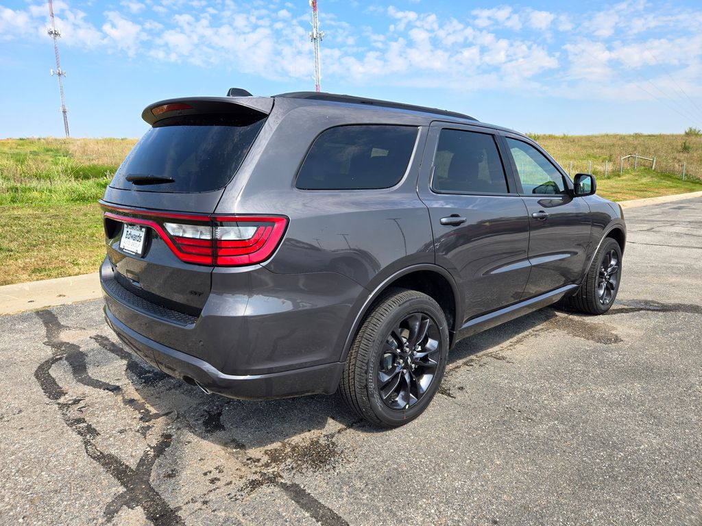 2026 Dodge Durango GT photo 3