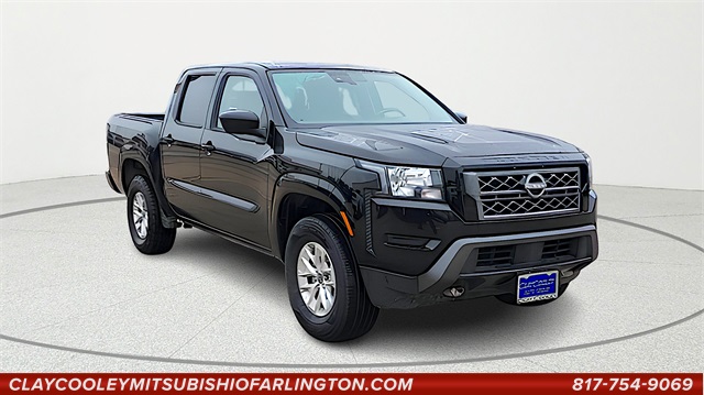 2024 Nissan Frontier SV's photo