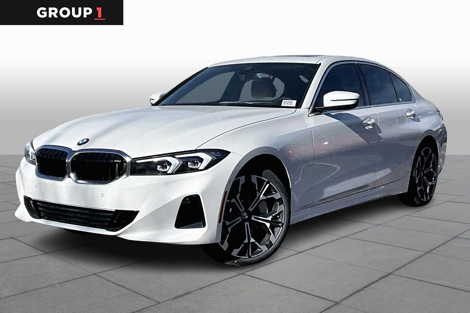2026 BMW 3 Series 330i's photo