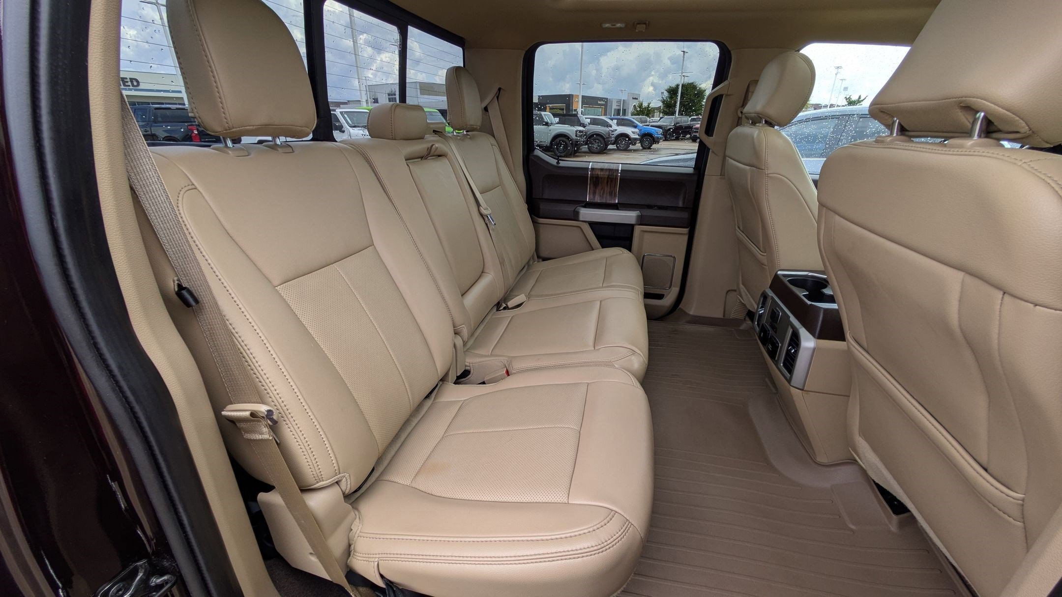 2020 Ford F-150 Lariat photo 30