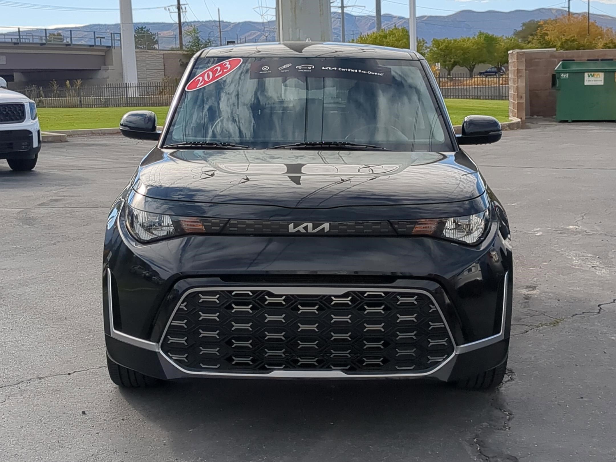 2023 Kia Soul GT-Line photo 8