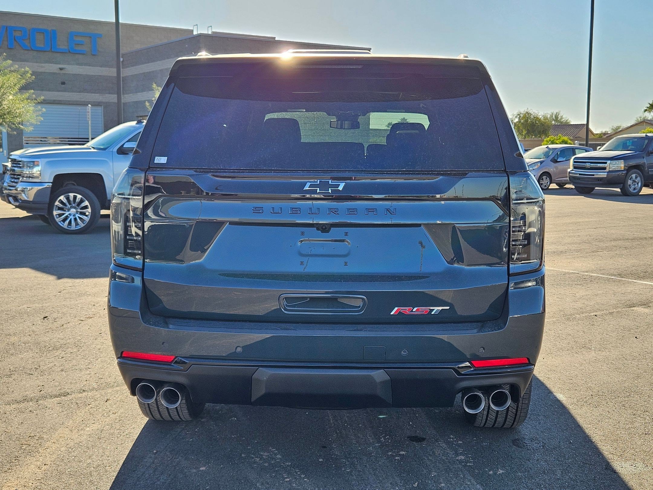 2026 Chevrolet Suburban RST photo 4