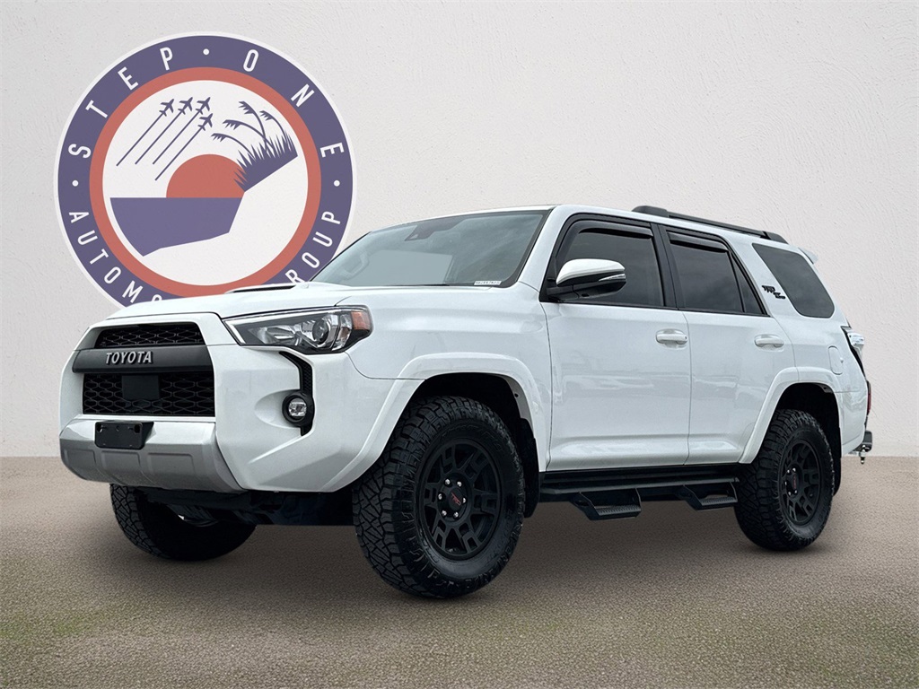 2024 Toyota 4Runner TRD Off-Road Premium photo 2