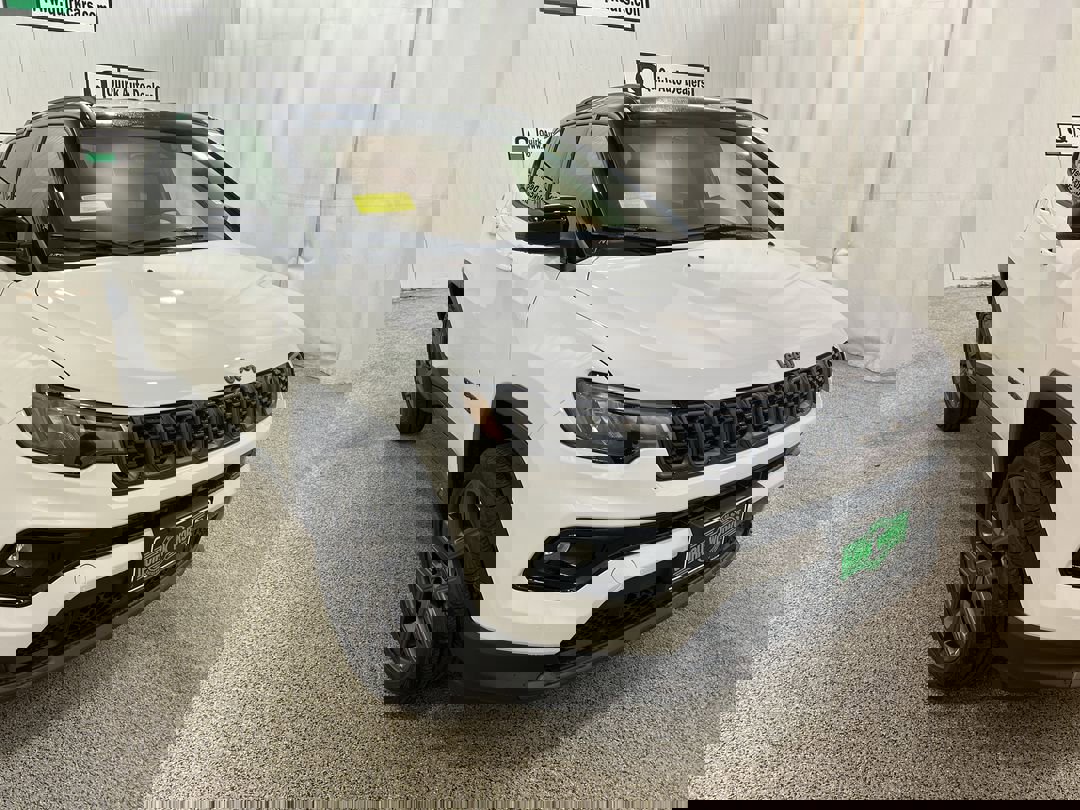 2026 Jeep Compass Limited Altitude's photo