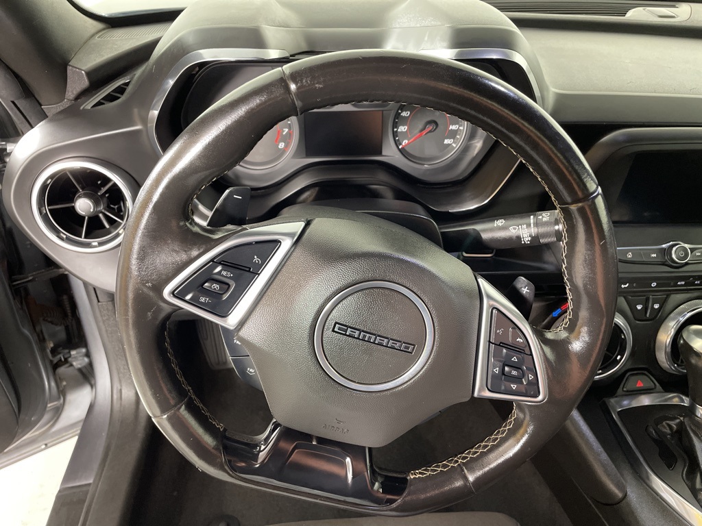 2020 Chevrolet Camaro 1LT photo 18