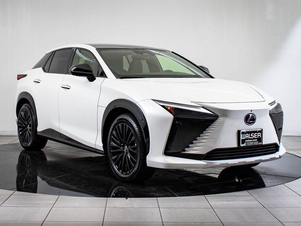 2023 Lexus RZ 450e Premium photo 4