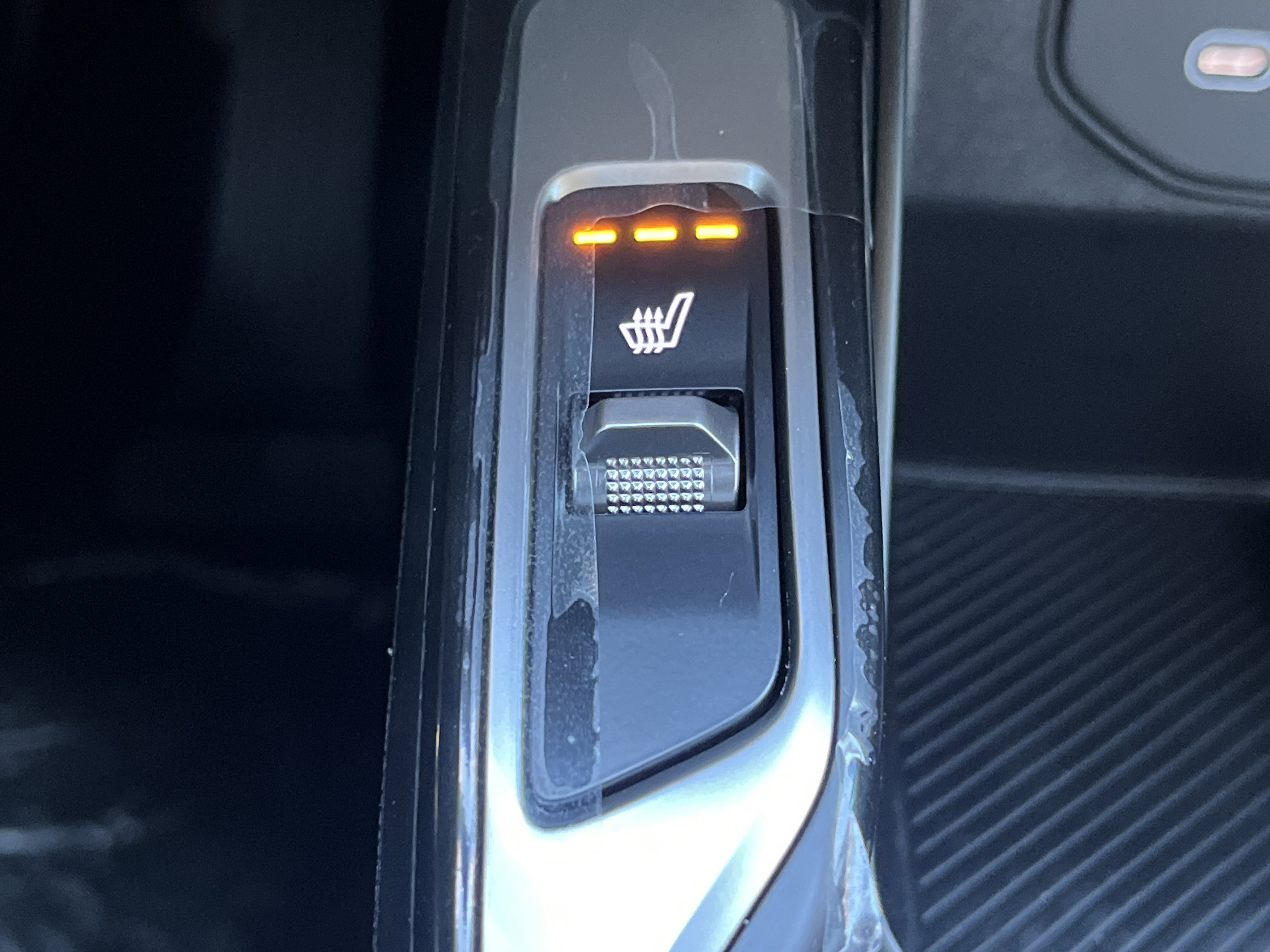 2026 Kia Sorento S photo 3