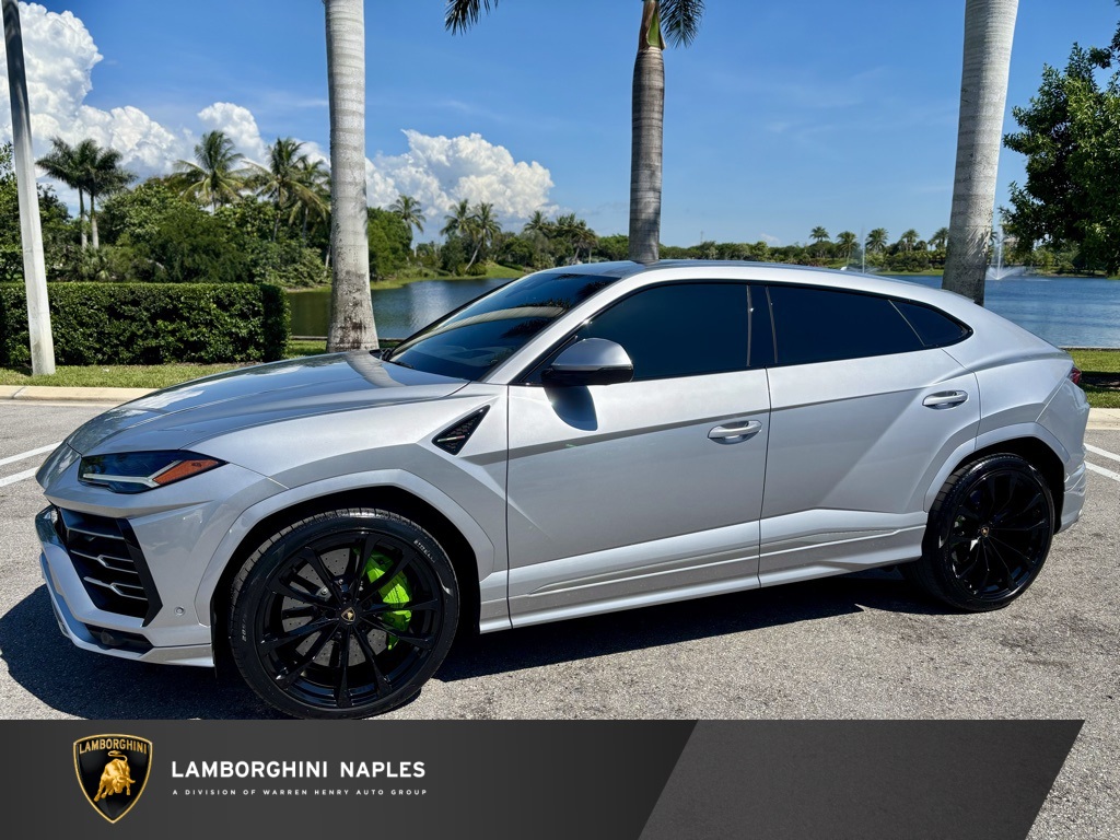 2022 Lamborghini Urus