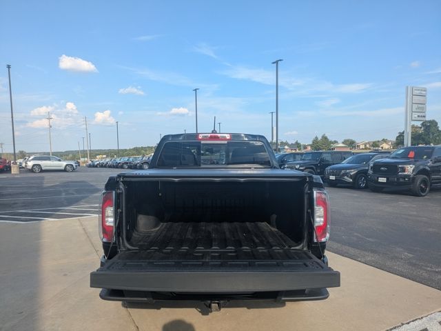 2022 Gmc Canyon Denali photo 18