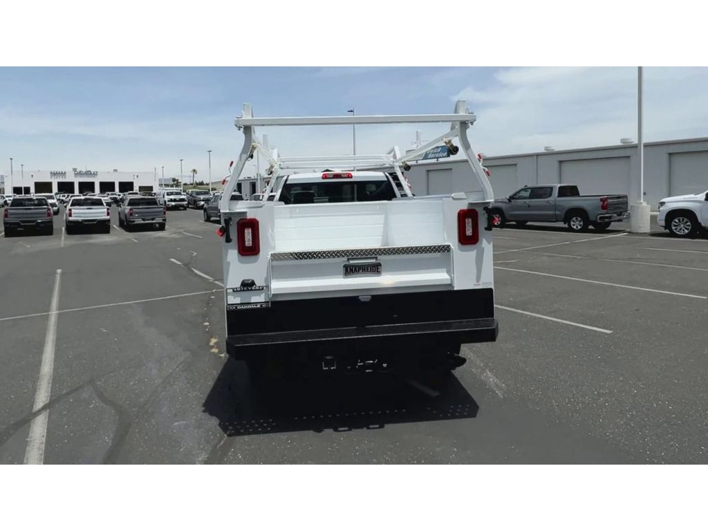 2024 Chevrolet Silverado 2500HD photo 10