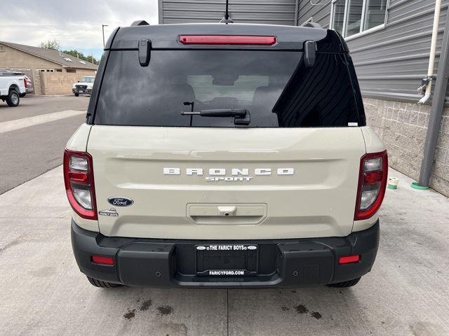 2025 Ford Bronco Sport Outer Banks photo 5