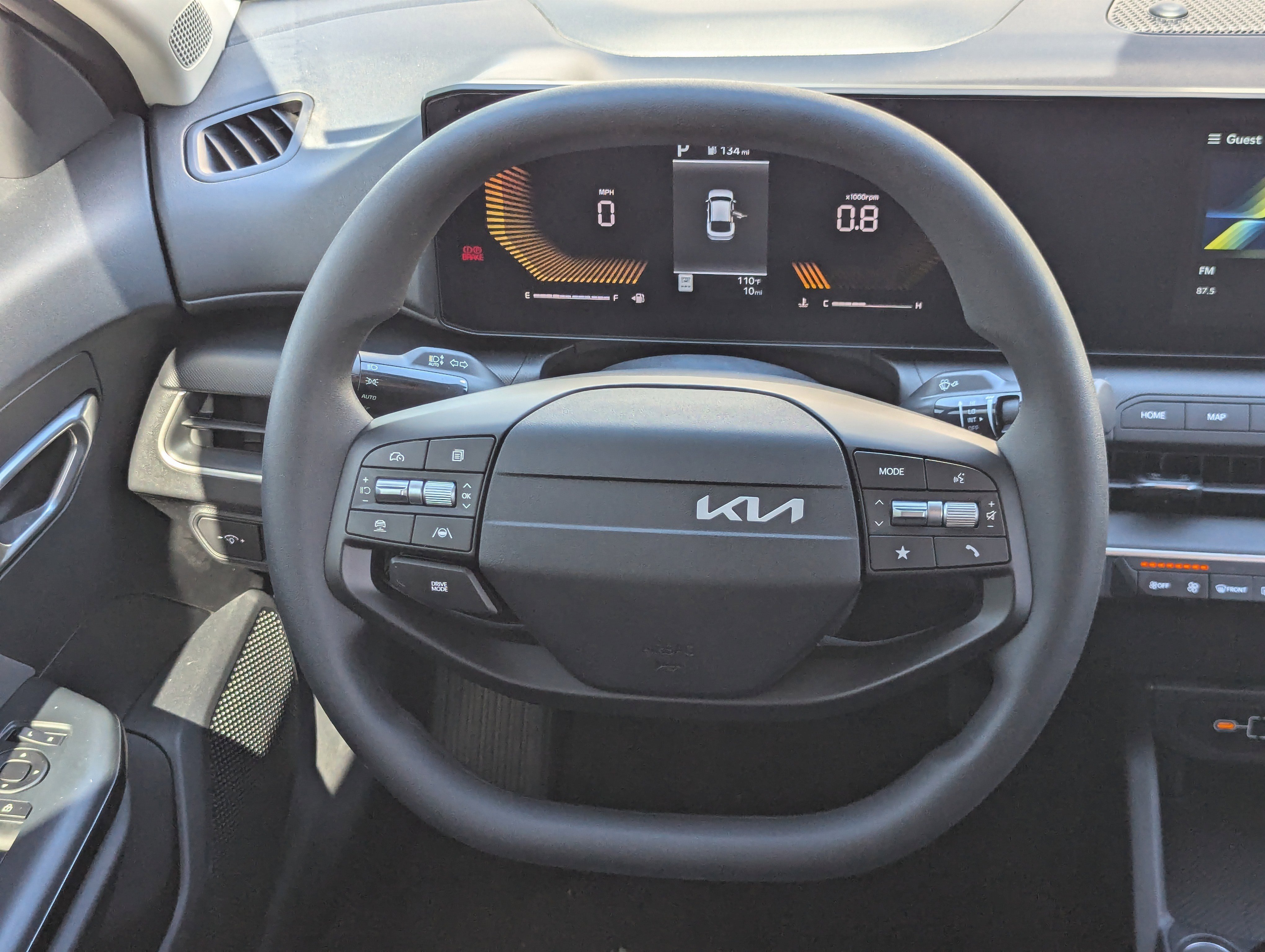 2025 Kia K4 LXS photo 5