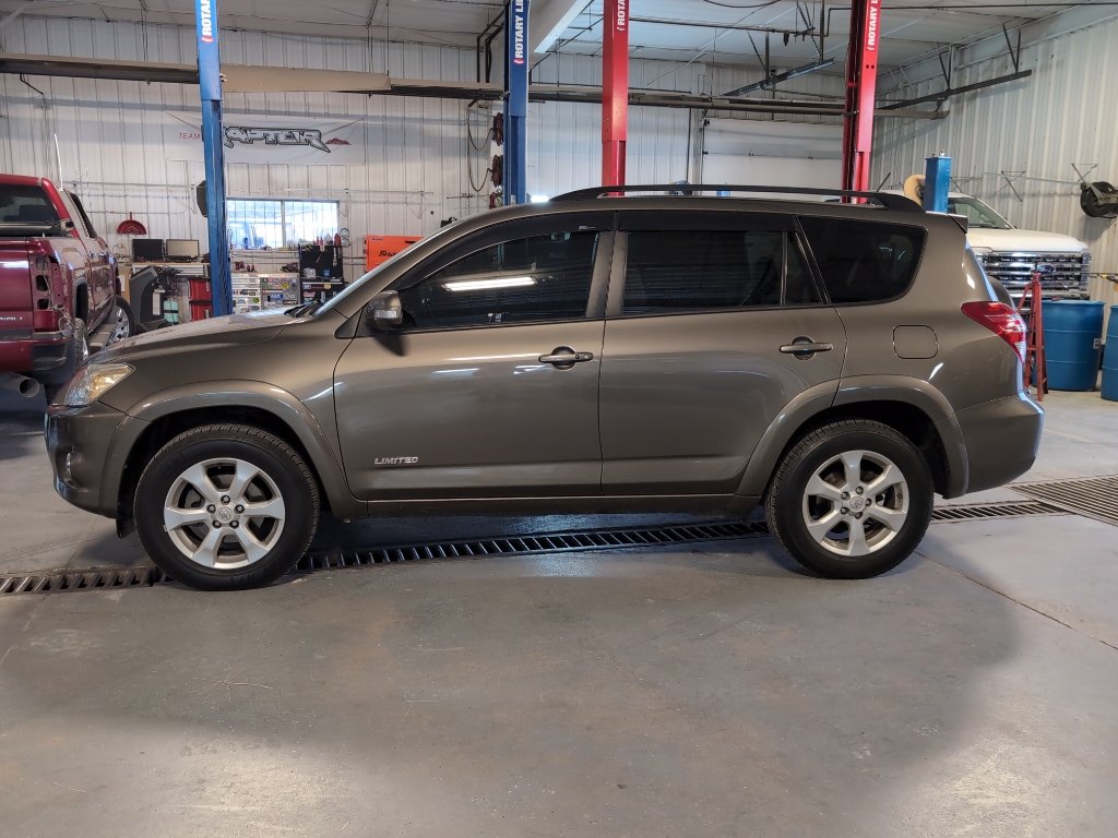 2010 Toyota RAV4 Limited photo 7