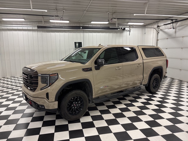 2023 GMC Sierra 1500 AT4X's photo