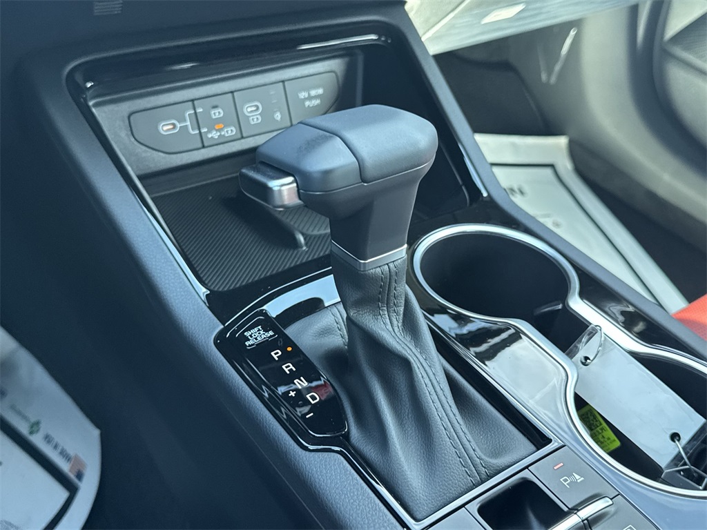 2026 Kia K5 GT-Line photo 24