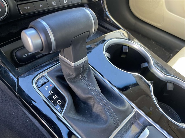 2022 Kia Stinger GT-Line photo 18