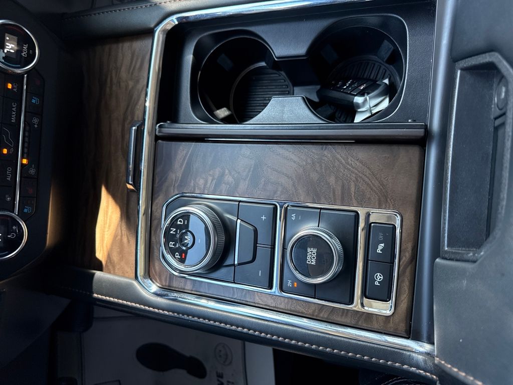 2020 Ford Expedition Platinum photo 4