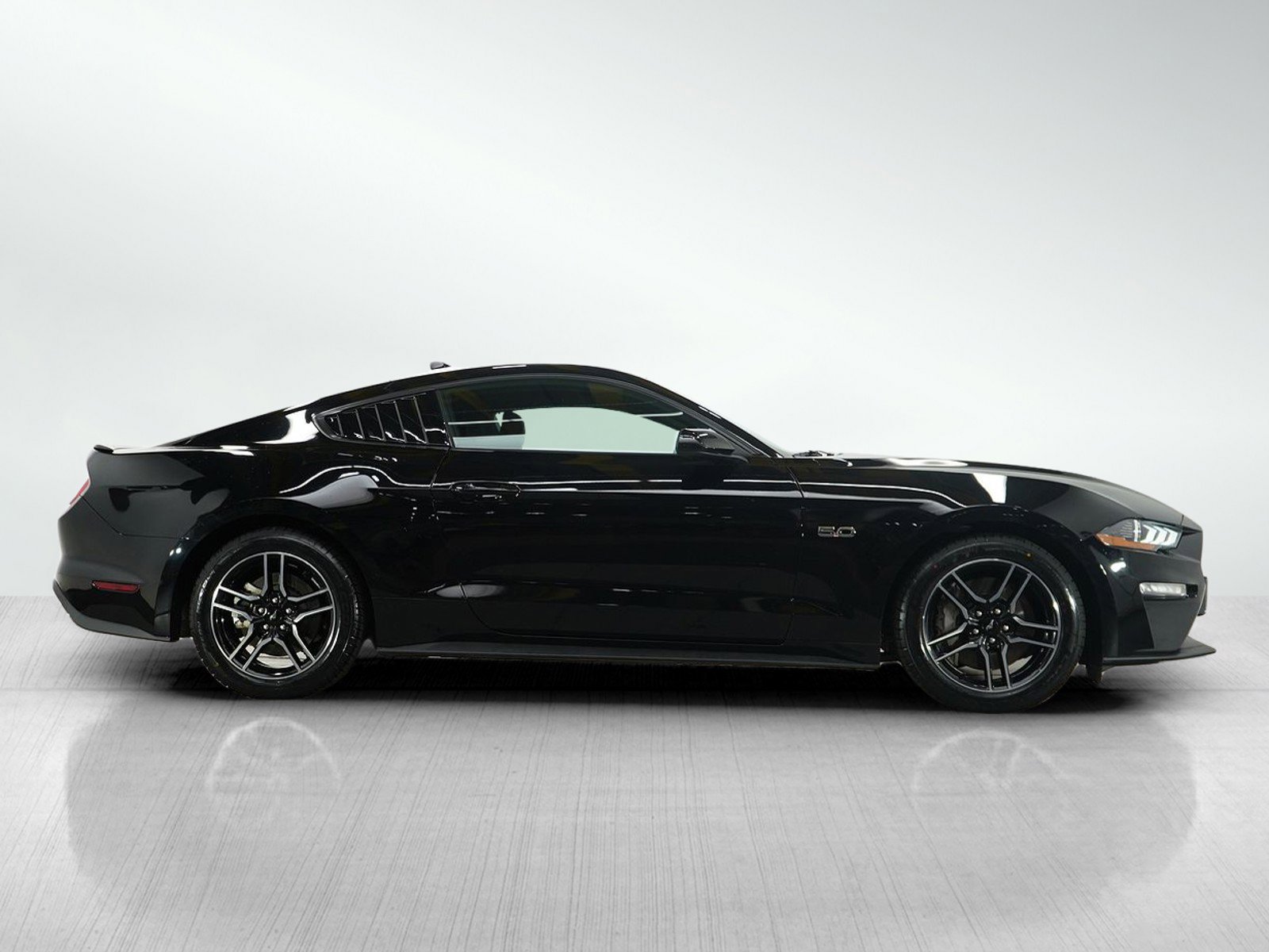 2020 Ford Mustang GT photo 6