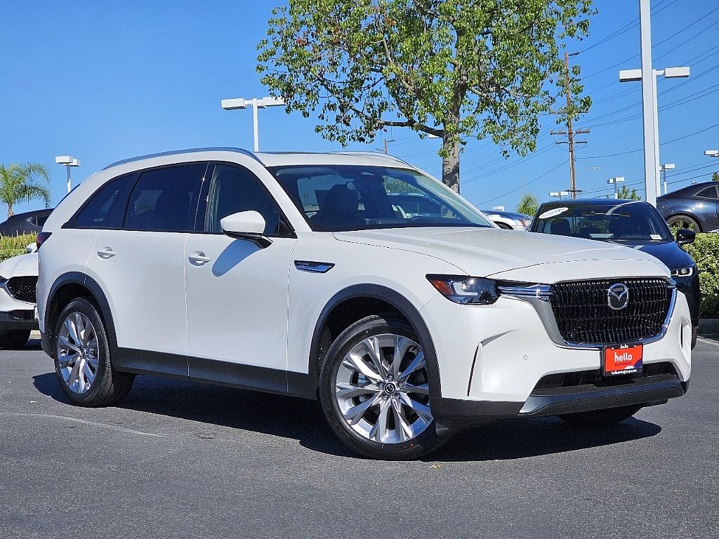 2026 Mazda CX-90 3.3 Turbo Preferred photo 2