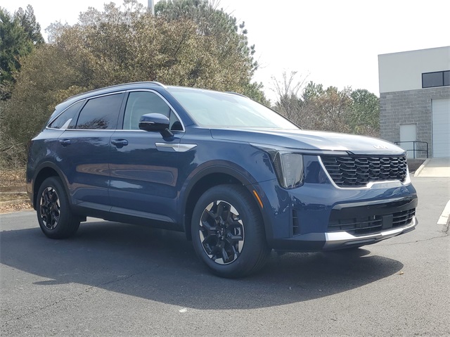 2025 Kia Sorento S photo 3