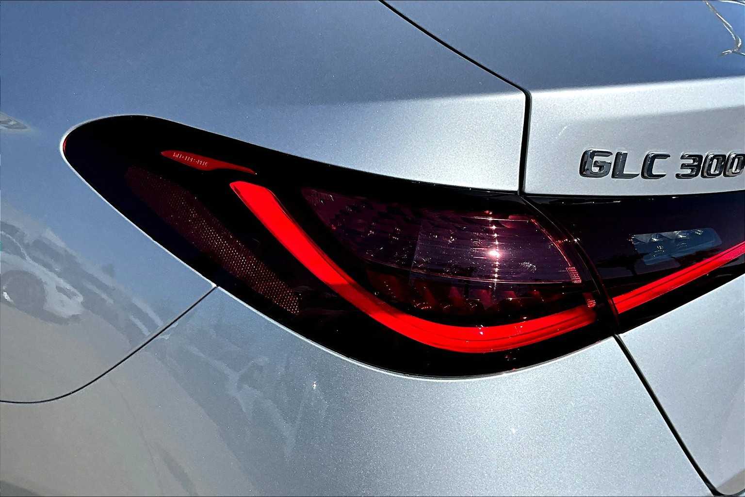 2024 Mercedes Benz GLC 300 4MATIC photo 27