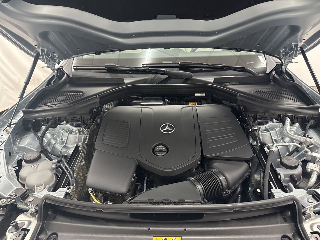 2026 Mercedes Benz GLC 300 photo 25