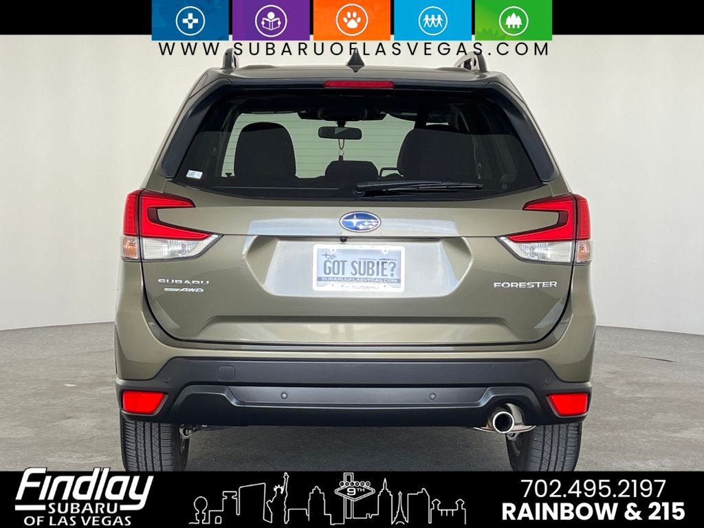 2024 Subaru Forester Limited photo 4