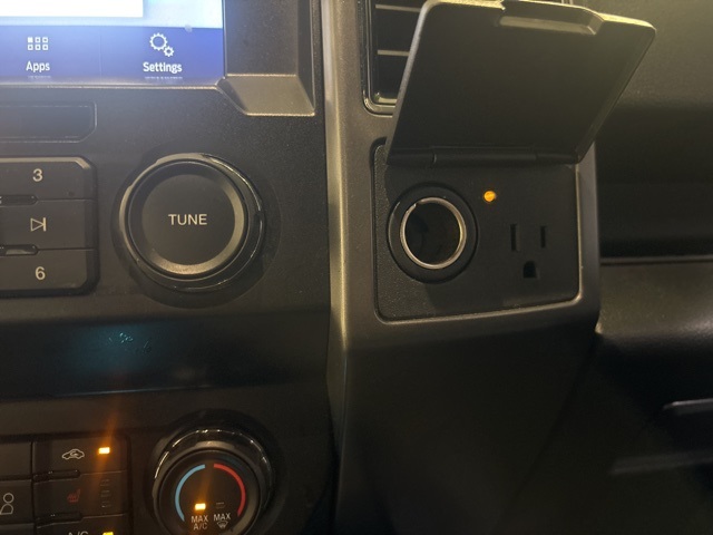 2020 Ford F-150 XLT photo 22