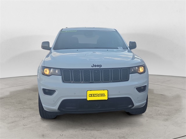 2021 Jeep Grand Cherokee Anniversary Edition photo 5